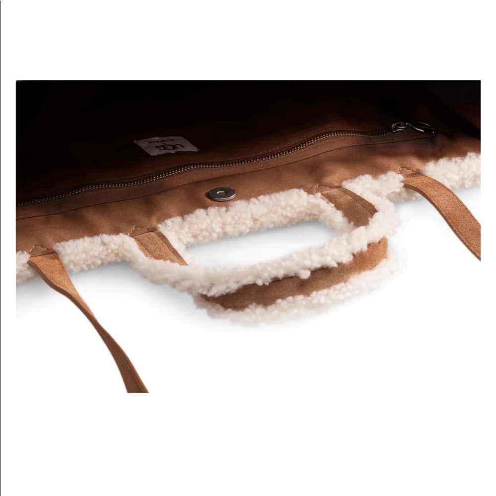 UGG x TELFAR Large Bag- Chestnut - Picture 2 of 5